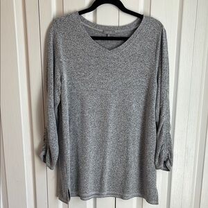 Habitat Long Sleeve V-neck Knit Top. Marbled Grey. Size Large